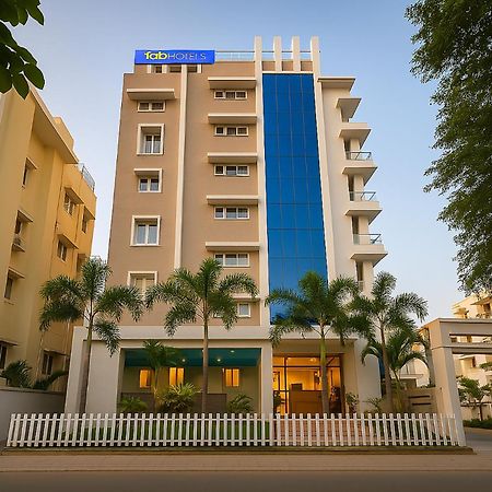 Fabhotel The Botanica - Nr Hyderabad Central University, Kondapur Kondapur  Exterior foto